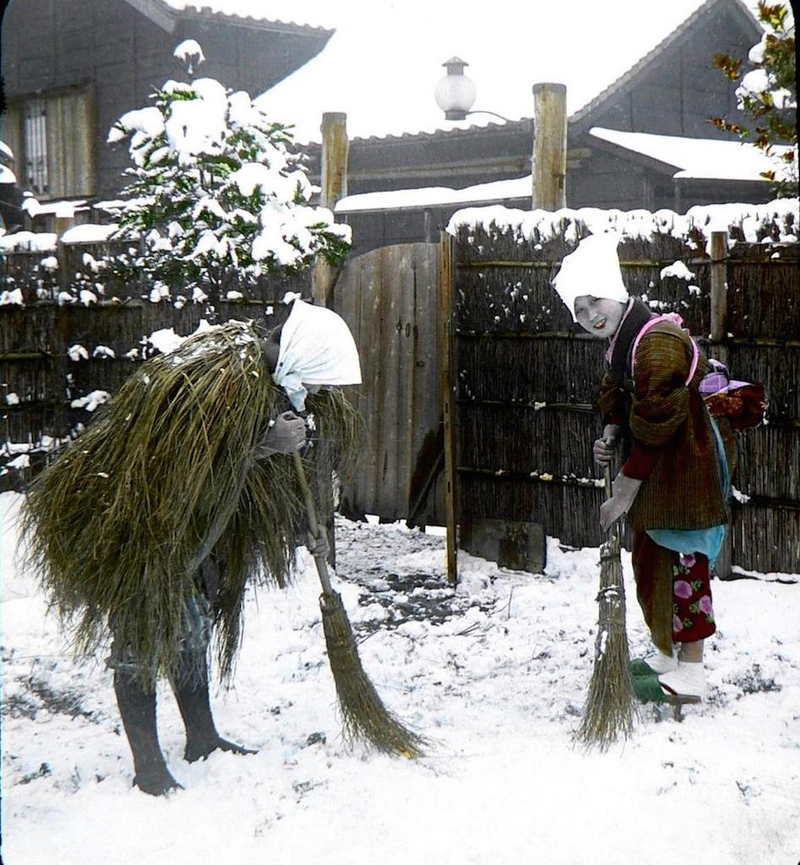 Illustration for article titled Hand-Colored Photos Turn Early 20th Century Japan Into A Dream World